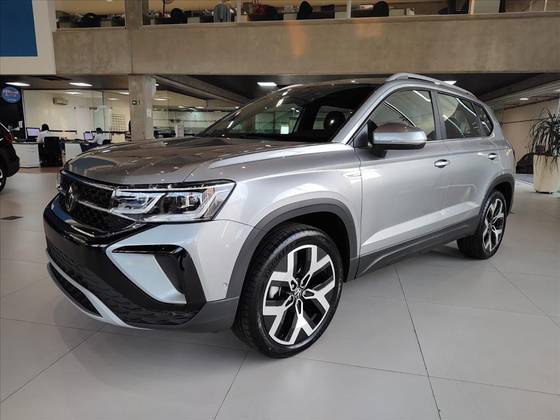 VOLKSWAGEN TAOS 1.4 250 TSI TOTAL FLEX HIGHLINE AUTOMÁTICO